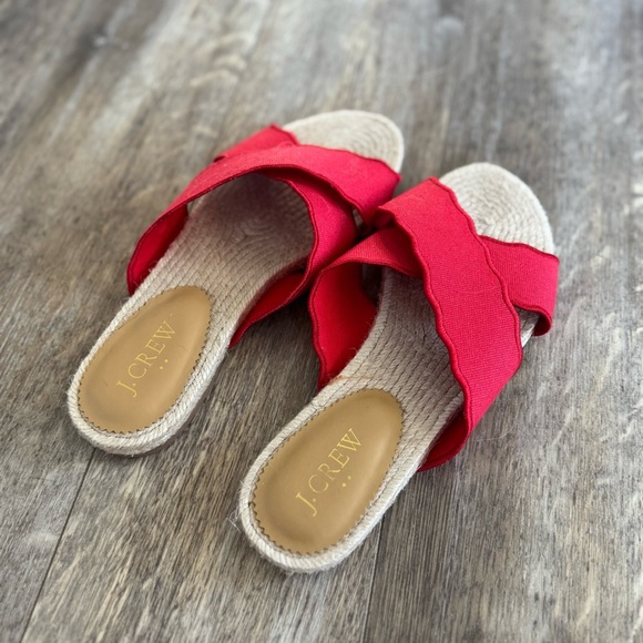NWOT! J. Crew Factory Scalloped slide sandals - Canvas & Espadrille Sole - Red - Picture 4 of 7